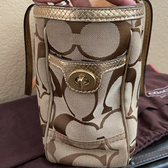 Coach large monogram C tote - Picture 6 of 8